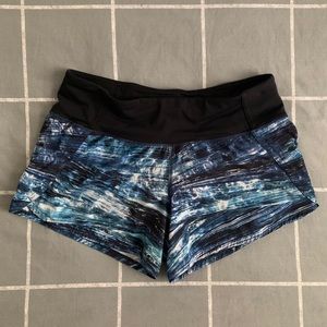 Lululemon Run Times Short II 4" Size 6